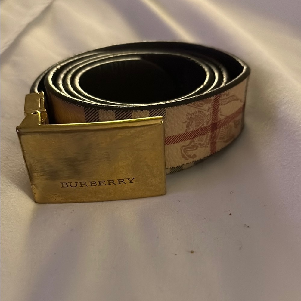 Burberry Gold and Brown Leather Belt with Sleek Buckle